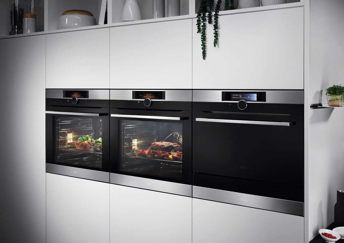 ドイツ発祥のプレミアムビルトイン家電AEG新製品　ユーザー目線で機能性・操作性をアップグレードした、『ビルトイン電気オーブン』が新登場