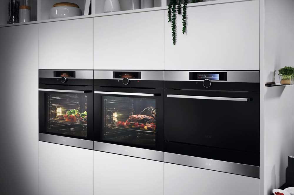ドイツ発祥のプレミアムビルトイン家電AEG新製品　ユーザー目線で機能性・操作性をアップグレードした、『ビルトイン電気オーブン』が新登場